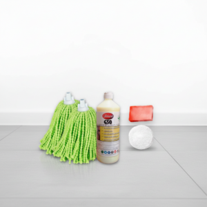 Pack para marmol y terrazo de Globasur, dos fregonas, Abrillantador G50 y dos esponjas pulidoras